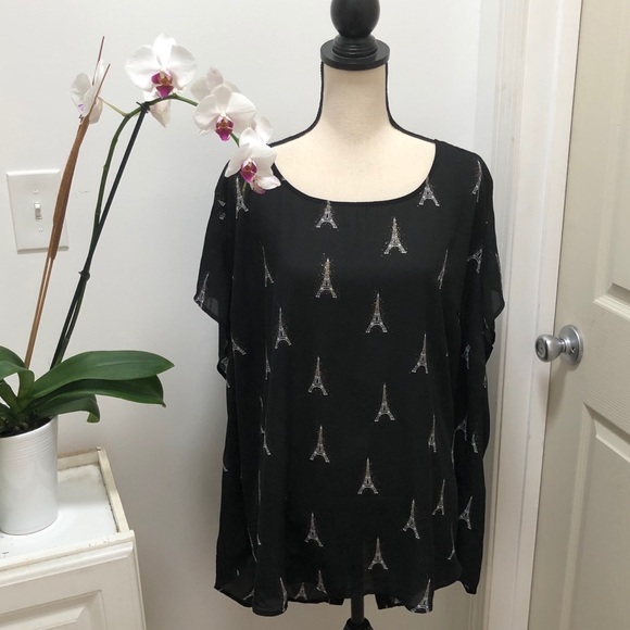 torrid Tops - Torrid button back Eiffel Tower print black blouse